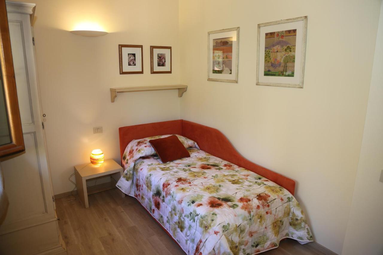 קסטלינה אין קיאנטי Casa Vacanze Squarcialupi מראה חיצוני תמונה